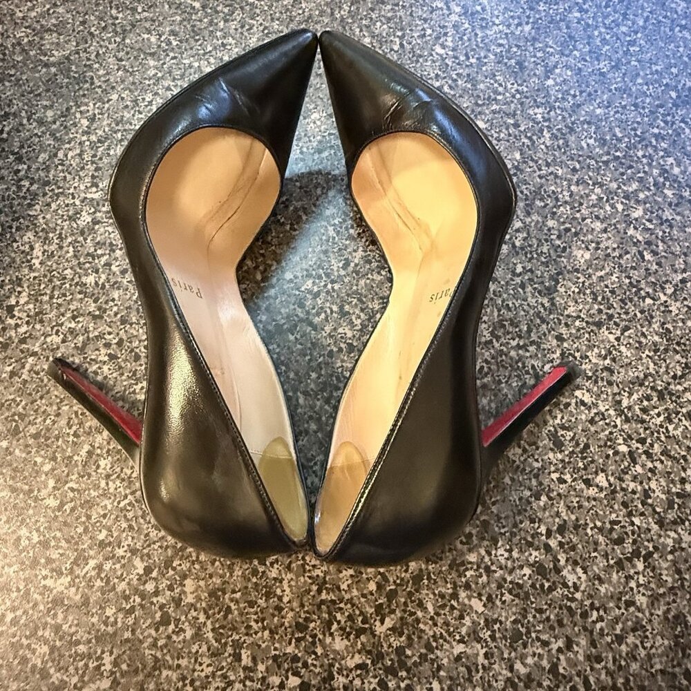 Christian Louboutin Simple Pump Black Leather Heels Box Dust Ba - Picture 8 of 10